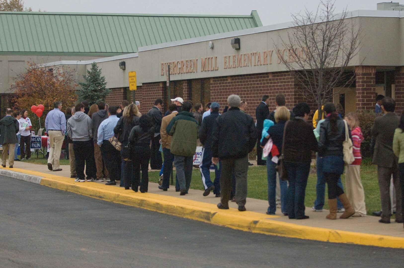 Turnout was heavy in November 2008 at Evergreen Mill Elementary School in Leesburg, Virginia, where waits ranged from one to two hours.