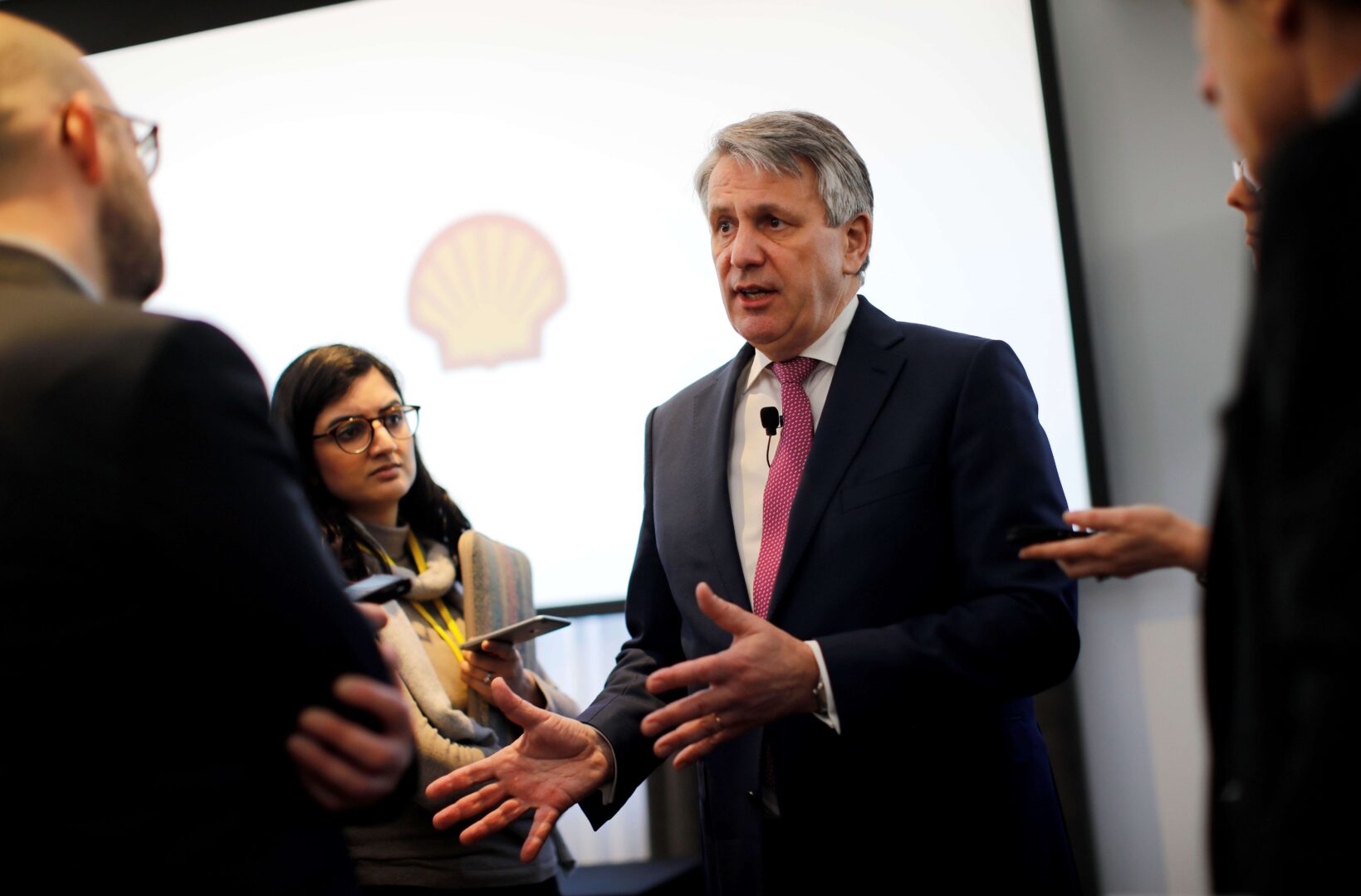 Shellen Ceo Shell is latest to pledge net-zero greenhouse emissions by 2050 – Roll Call