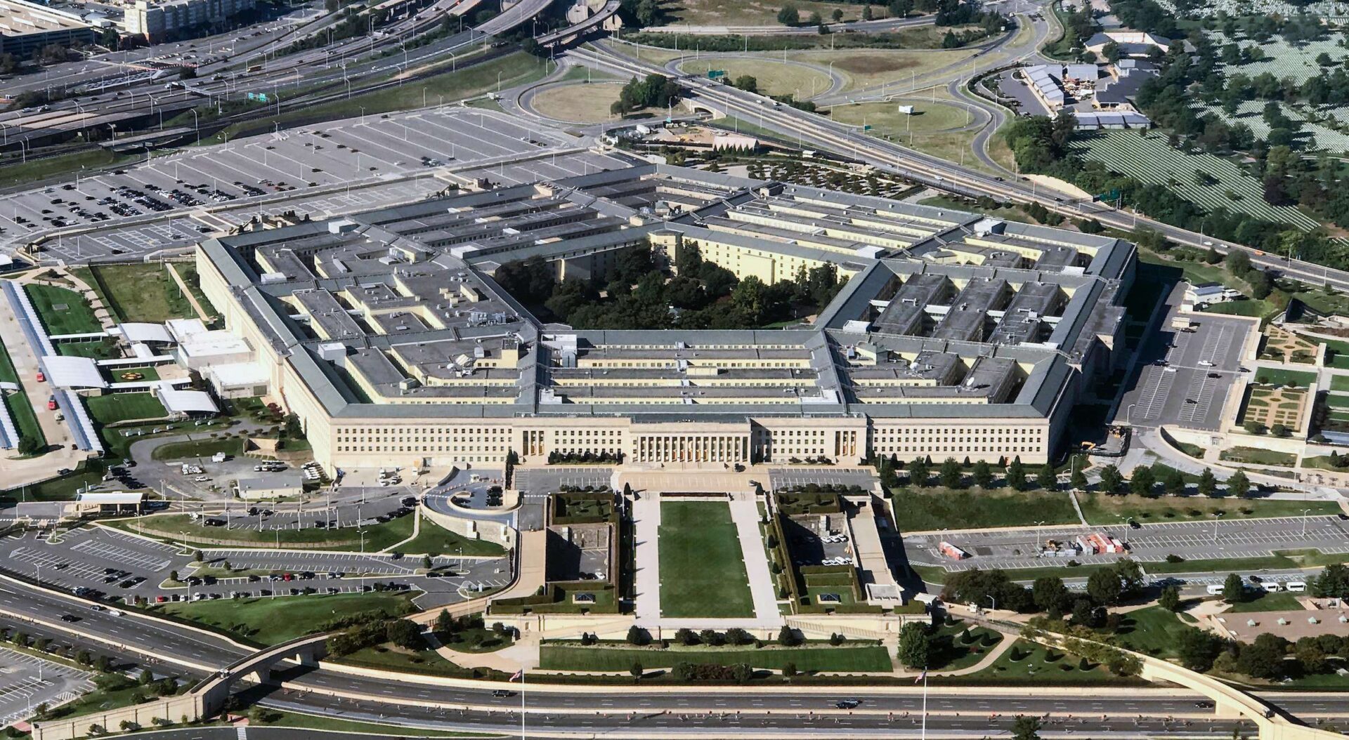 Aerial view of the Pentagon building.